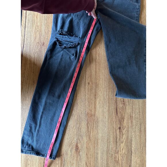 Hollister Highest Rise Dad Jean Size 26 R - Picture 6 of 6